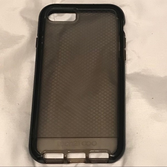 Tech 21 iPhone 6s phone case - Picture 1 of 2